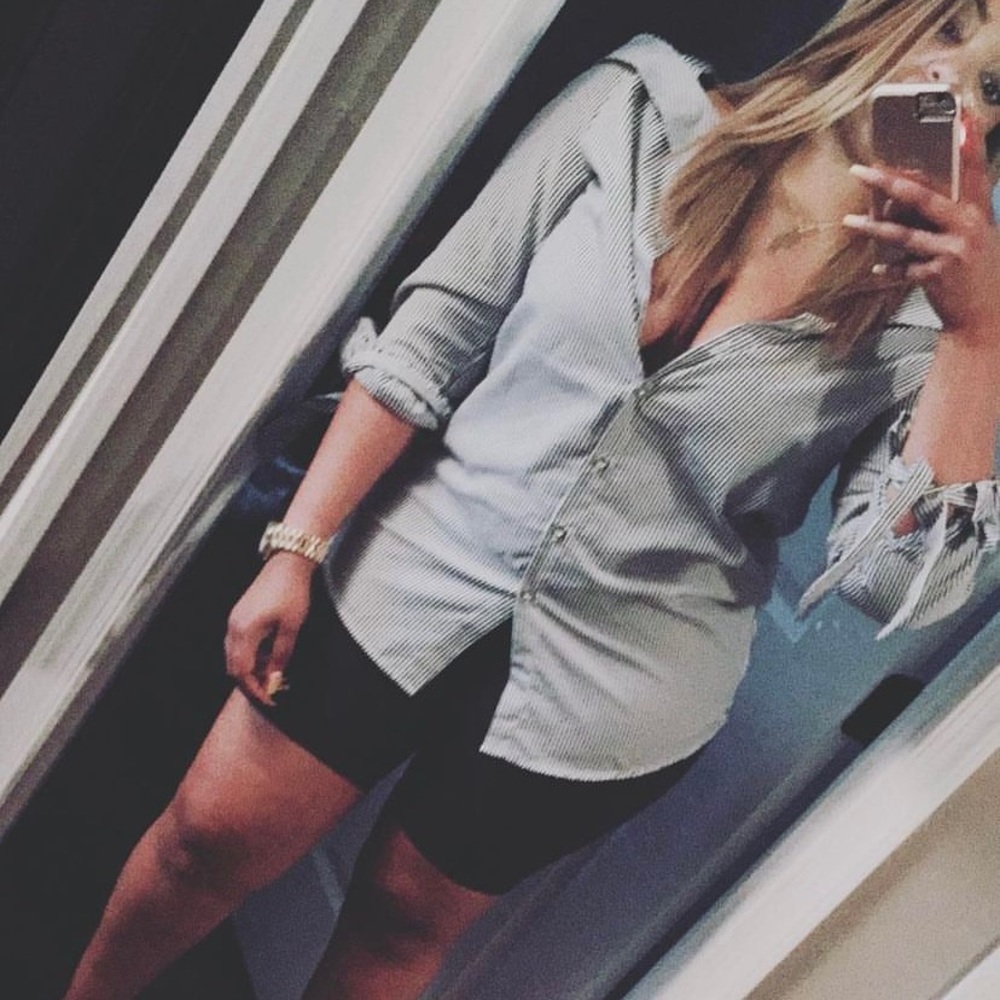 Stripped Top. - Picture 2 of 5
